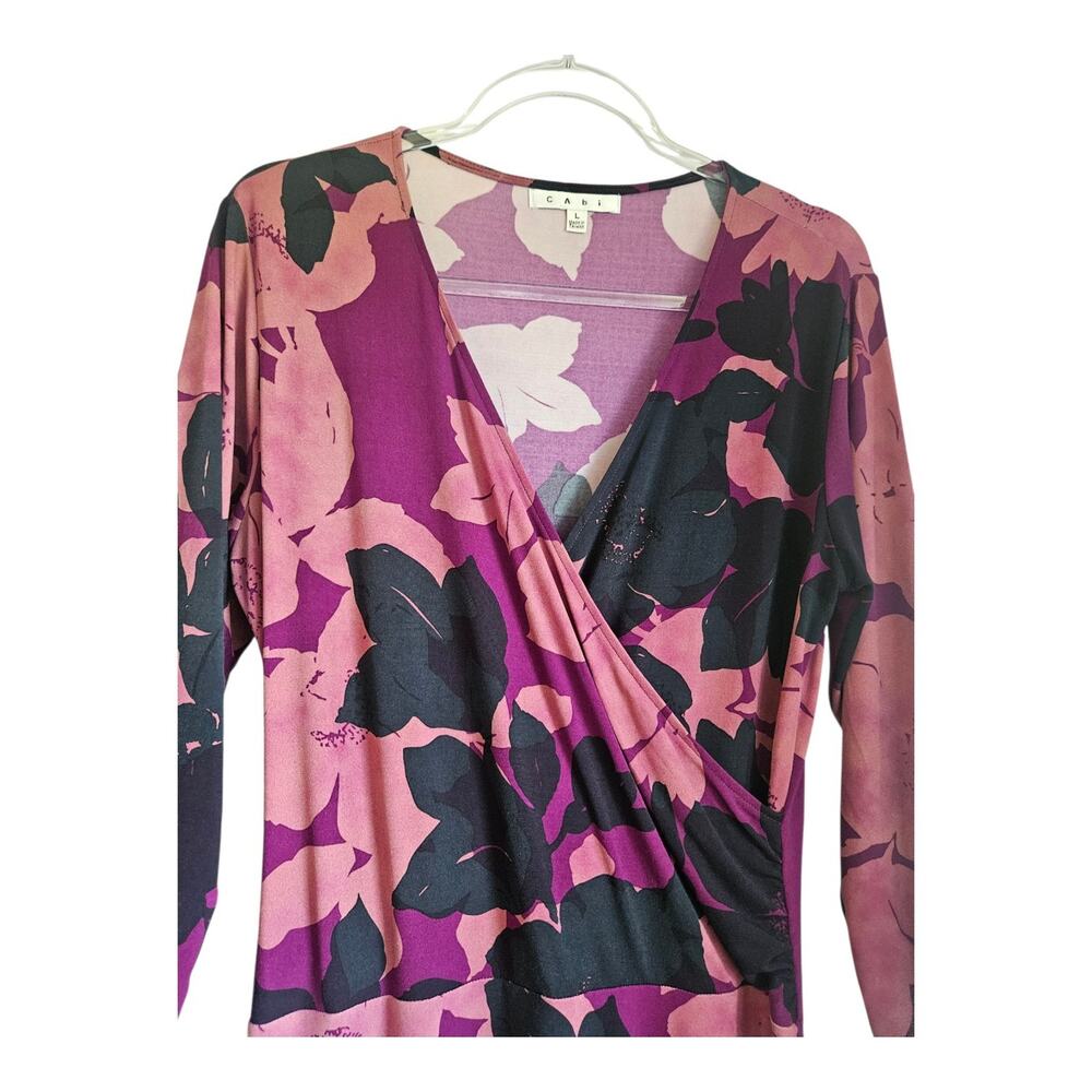Cabi Dress LG Purple Black Floral Print Faux Wrap Midi Stretch 3/4 Sleeve V-Neck - Picture 3 of 10